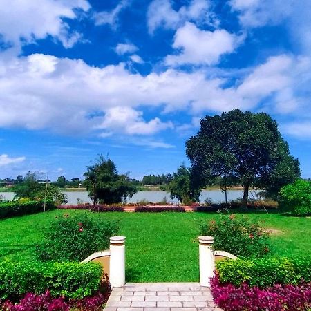 Hue Riverside Boutique Resort & Spa Екстер'єр фото
